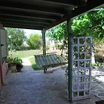 Apartment Strofilia Farm House, Kalogria! The Sea, The Forest, The Sun *