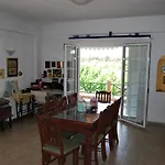 Strofilia Farm House, Kalogria! The Sea, The Forest, The Sun Apartment