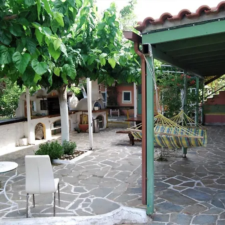 Strofilia Farm House, Kalogria! The Sea, The Forest, The Sun *