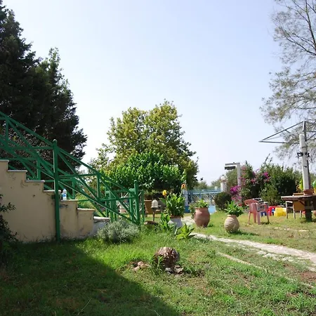 Strofilia Farm House, Kalogria! The Sea, The Forest, The Sun * Manolas