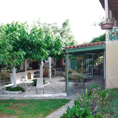 شقة Strofilia Farm House, Kalogria! The Sea, The Forest, The Sun
