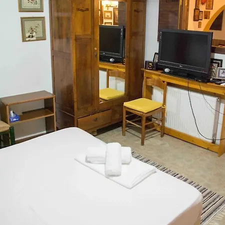 Strofilia Farm House, Kalogria! The Sea, The Forest, The Sun Manolas