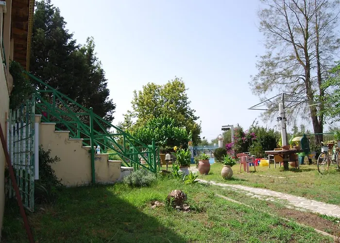 Strofilia Farm House, Kalogria! The Sea, The Forest, The Sun * Manolas